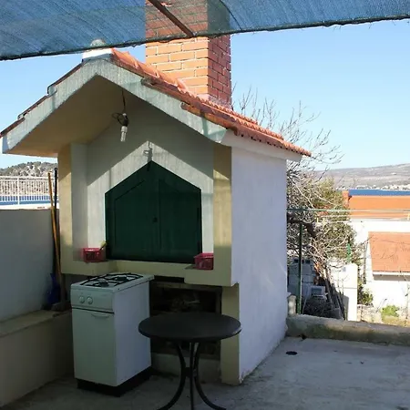 Razanj 7485b