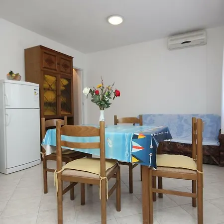 Apartment Razanj 7485b *